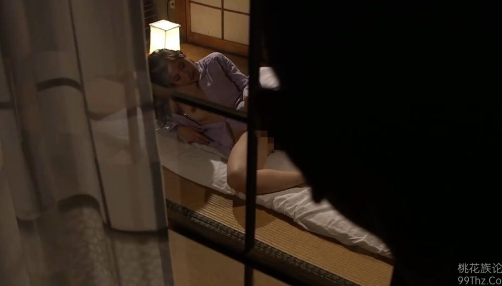 Bố chồng địt con dâu dâm đãng