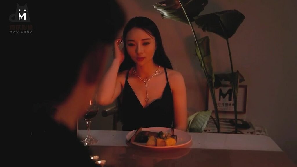 Chồng lạnh nhạt, vợ hẹn hò và địt cùng trai trẻ