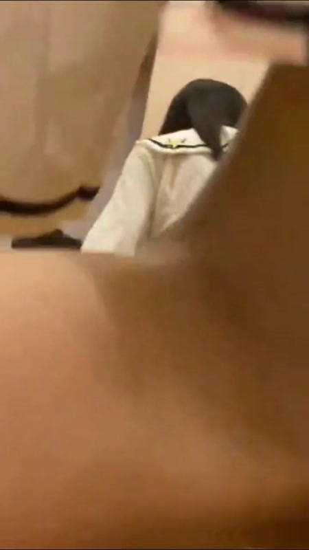 Đụ cô em xinh gái tuổi học sinh dâm đãng quá phê